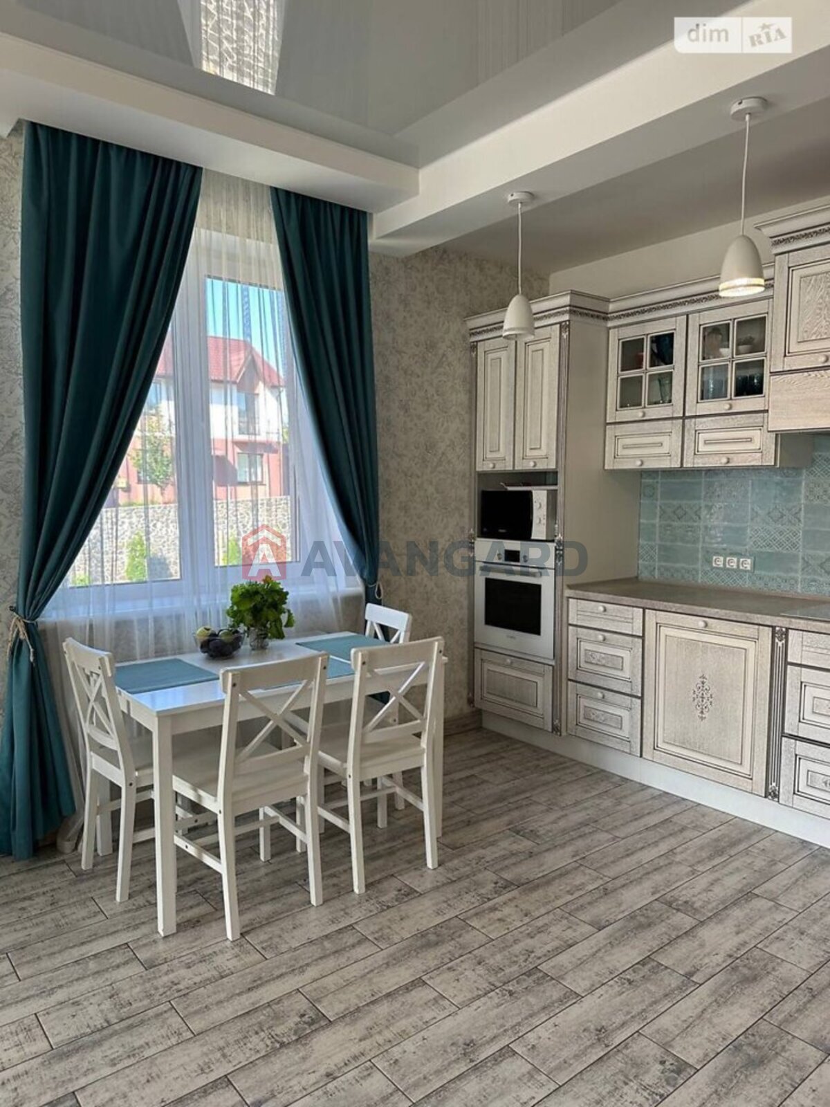 �������, 160 ��.�. ���� 4