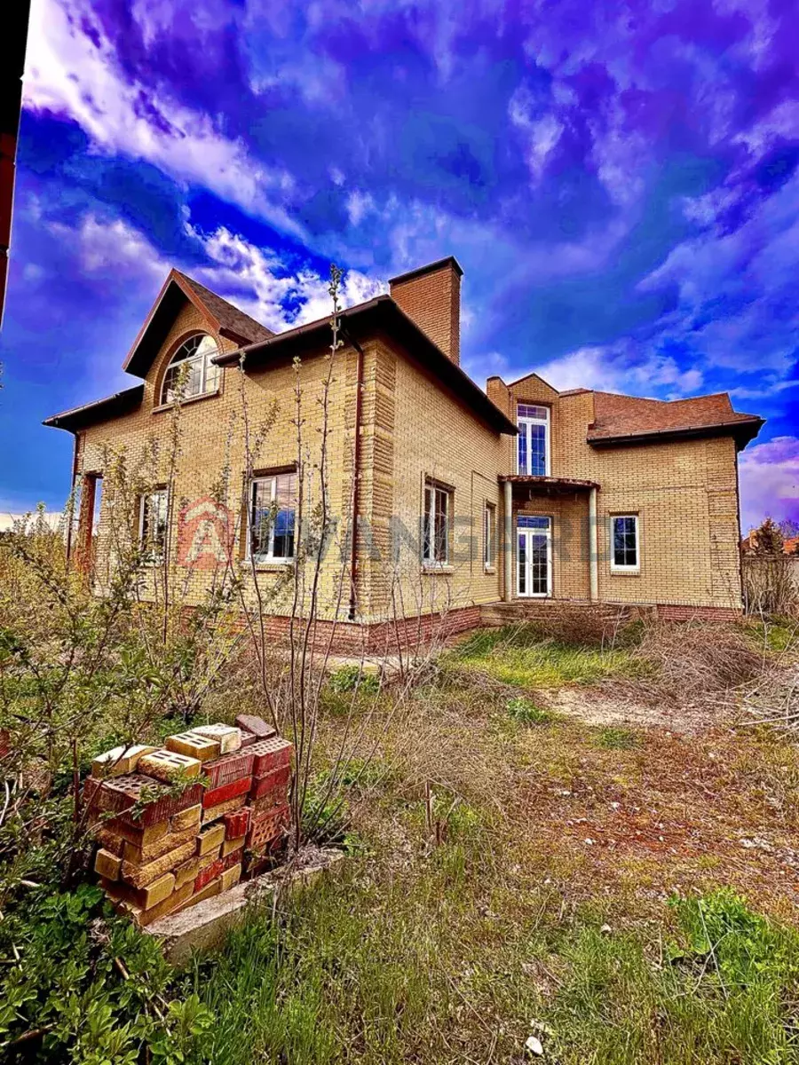 �������, 354 ��.�. ���� 1