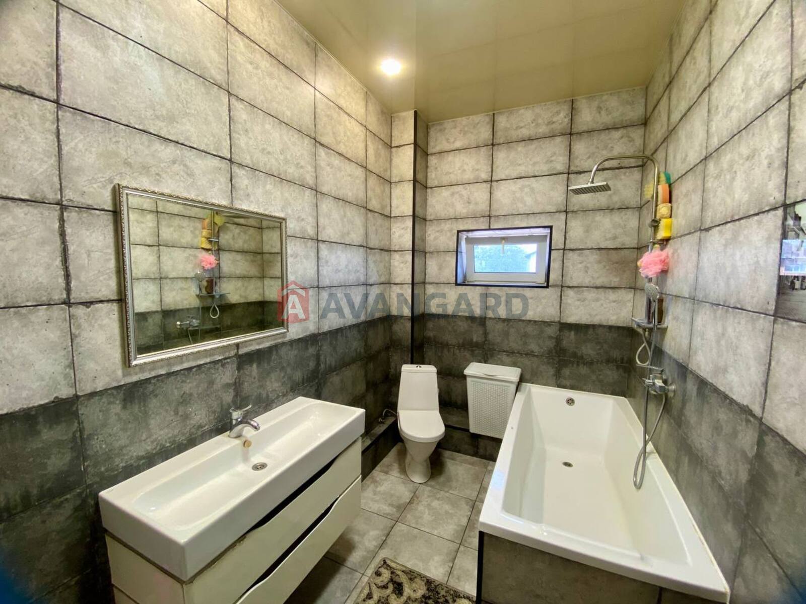 �������, 232 ��.�. ���� 14