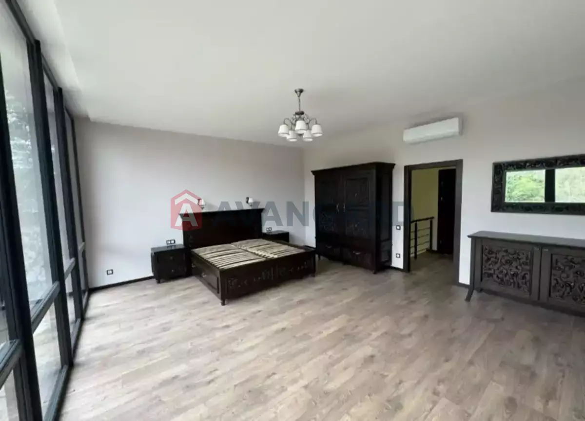 100 ��.�. ���� 10