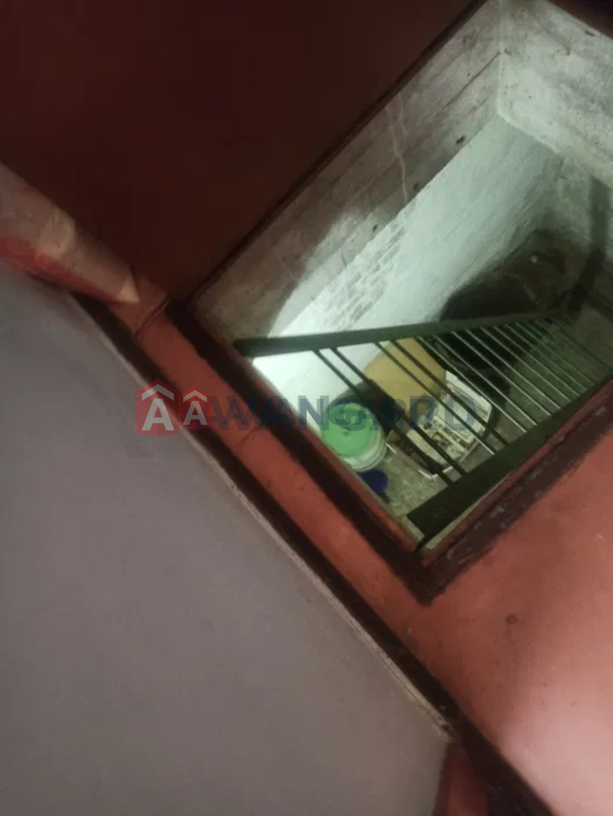 �������, 184 ��.�. ���� 9