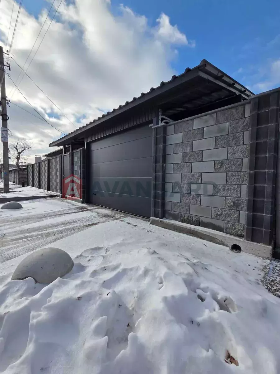 �������, 100 ��.�. ���� 1