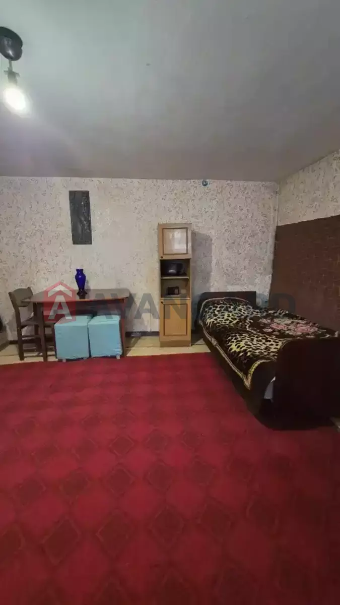 �������, 140 ��.�. ���� 10