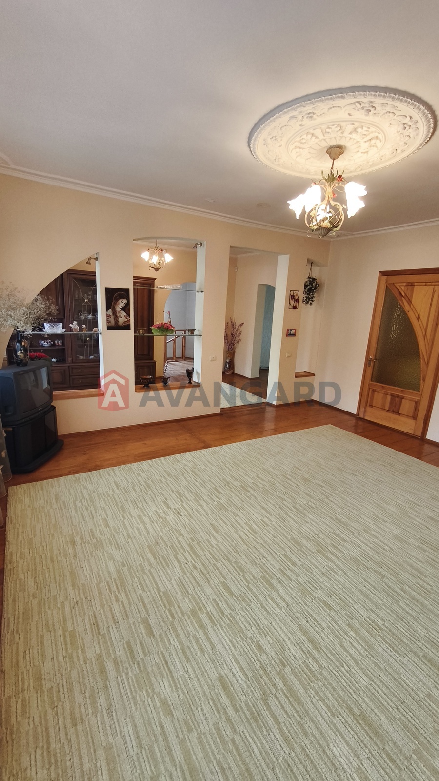 �������, 160 ��.�. ���� 4