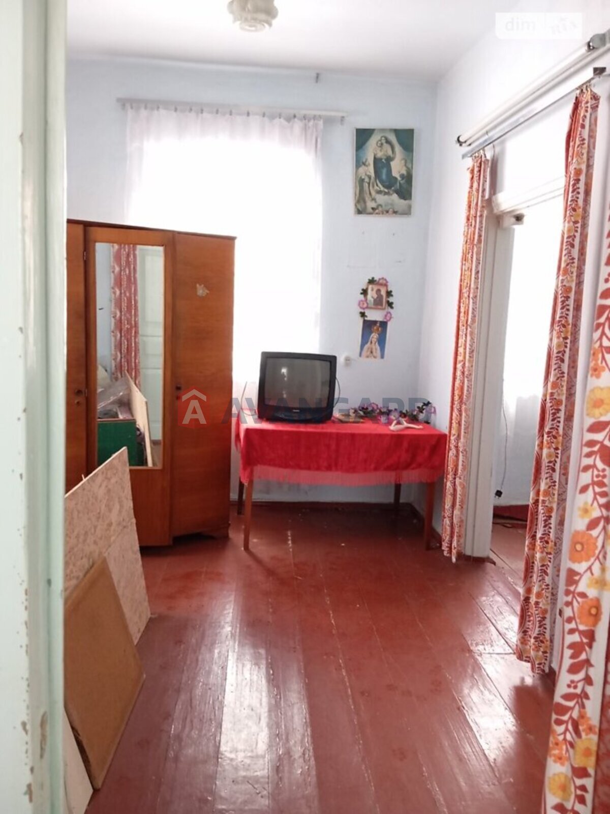 ������� �������, 47 ��.�. ���� 9