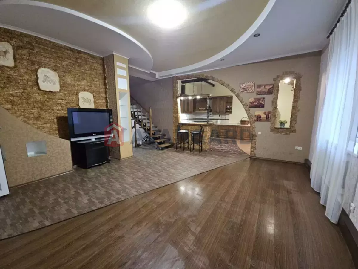 �������, 178 ��.�. ���� 15