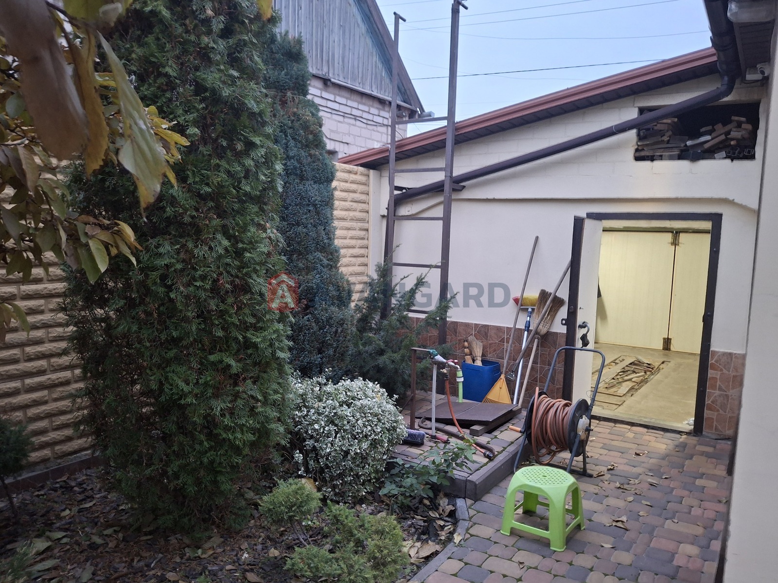 ���, 70 ��.�. ���� 3