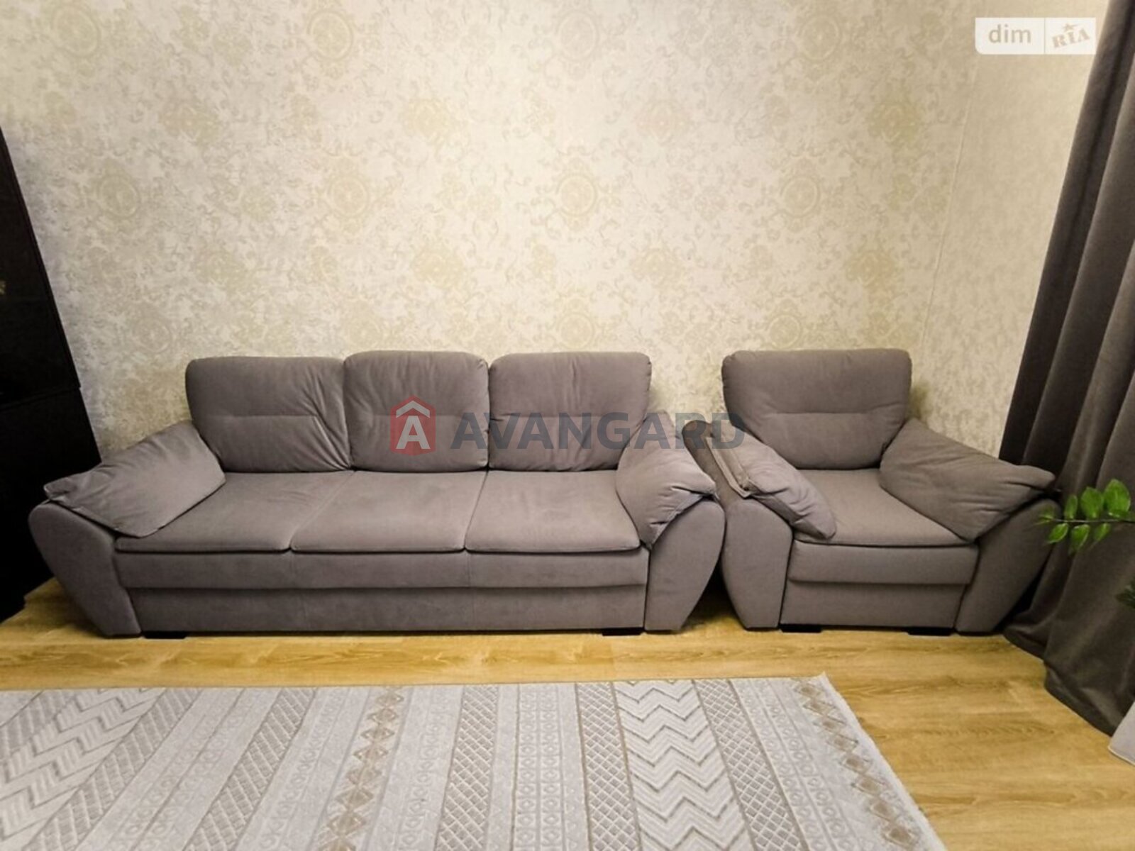 ������� �������, 80 ��.�. ���� 20