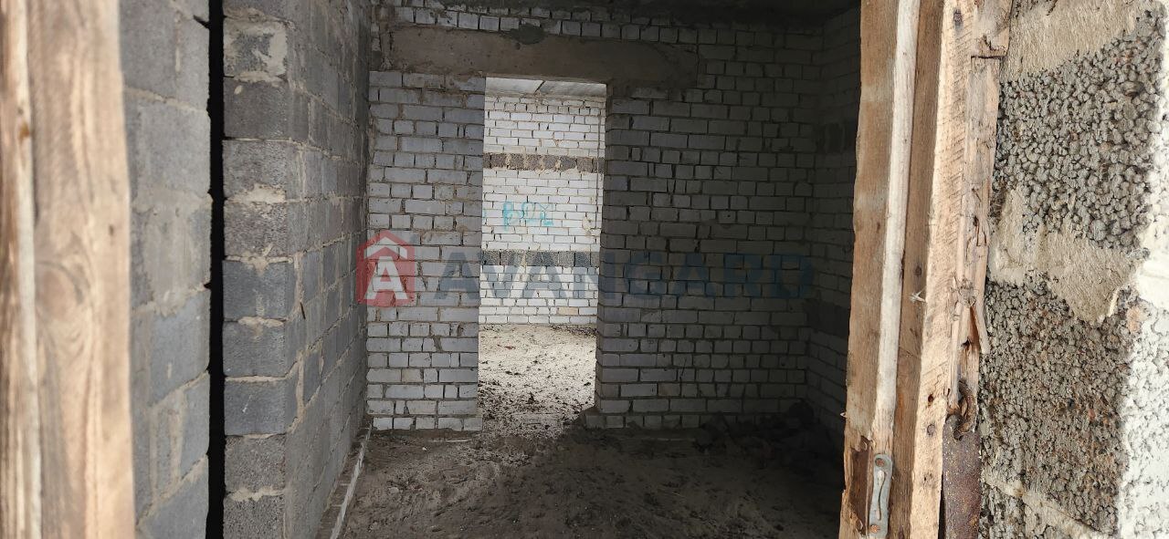 �������, 182 ��.�. ���� 10