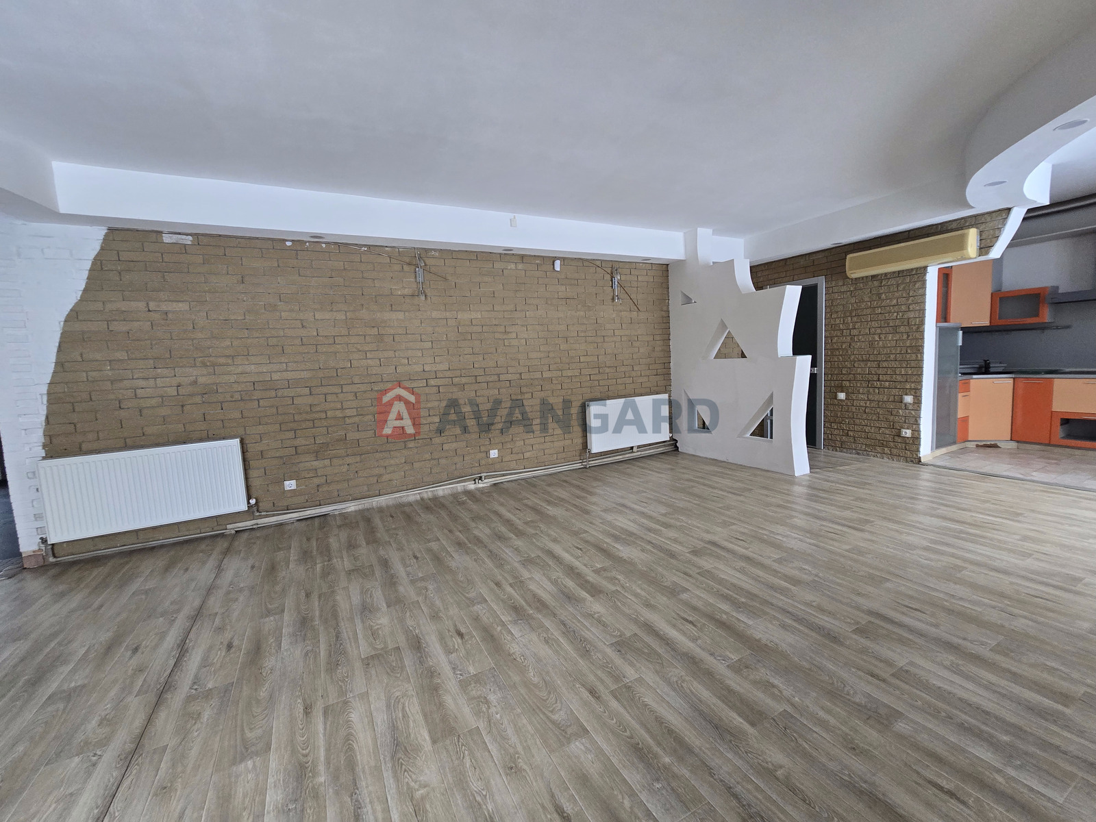 �������, 156 ��.�. ���� 5