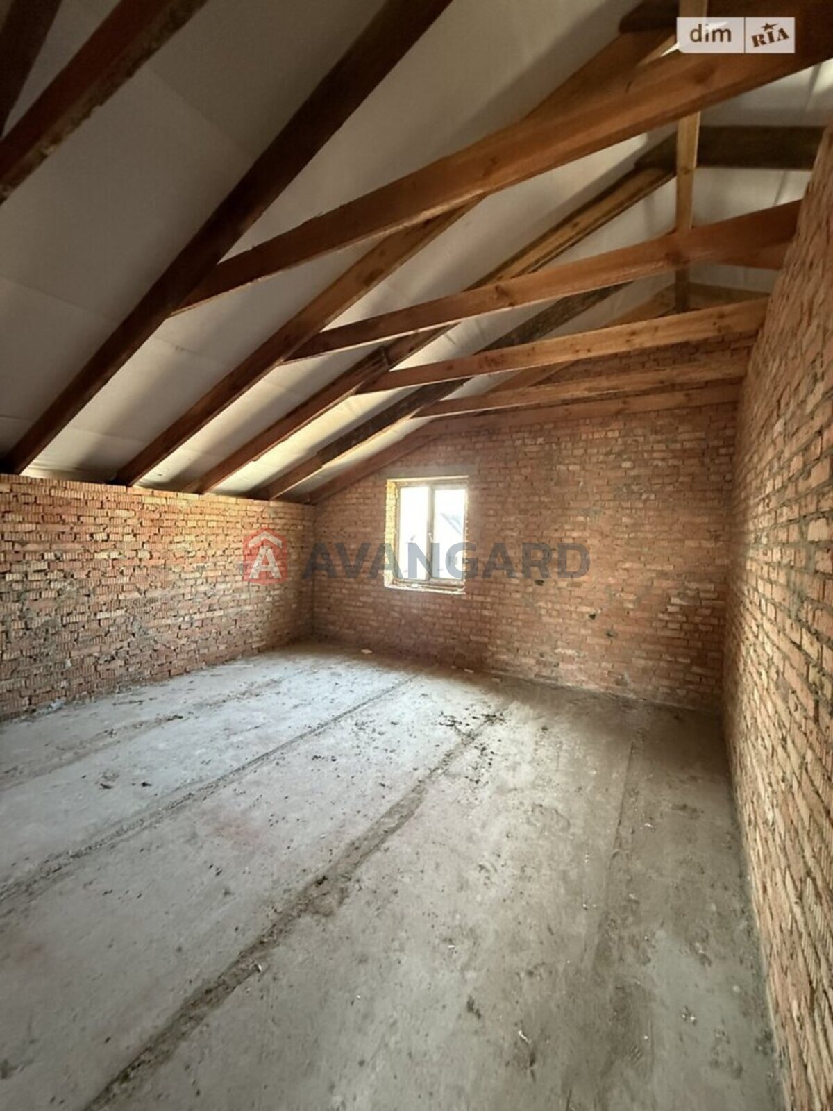 �������, 200 ��.�. ���� 13