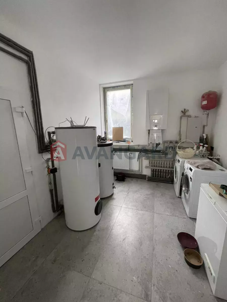 ���, 175 ��.�. ���� 10