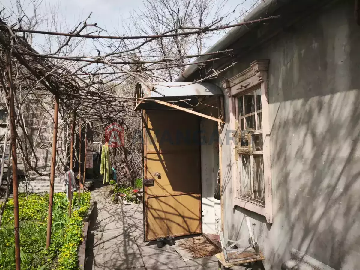 �������, 64 ��.�. ���� 3