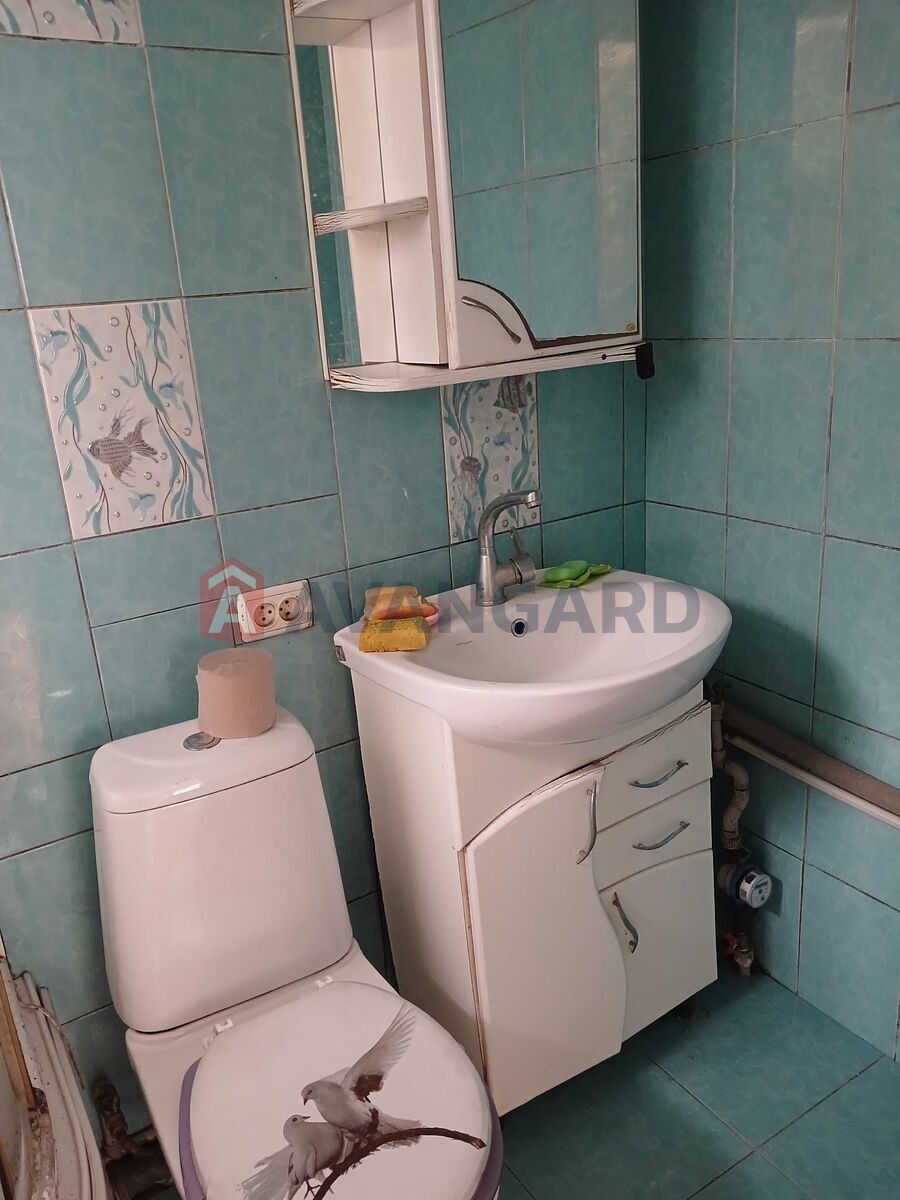 ���, 32 ��.�. ���� 8