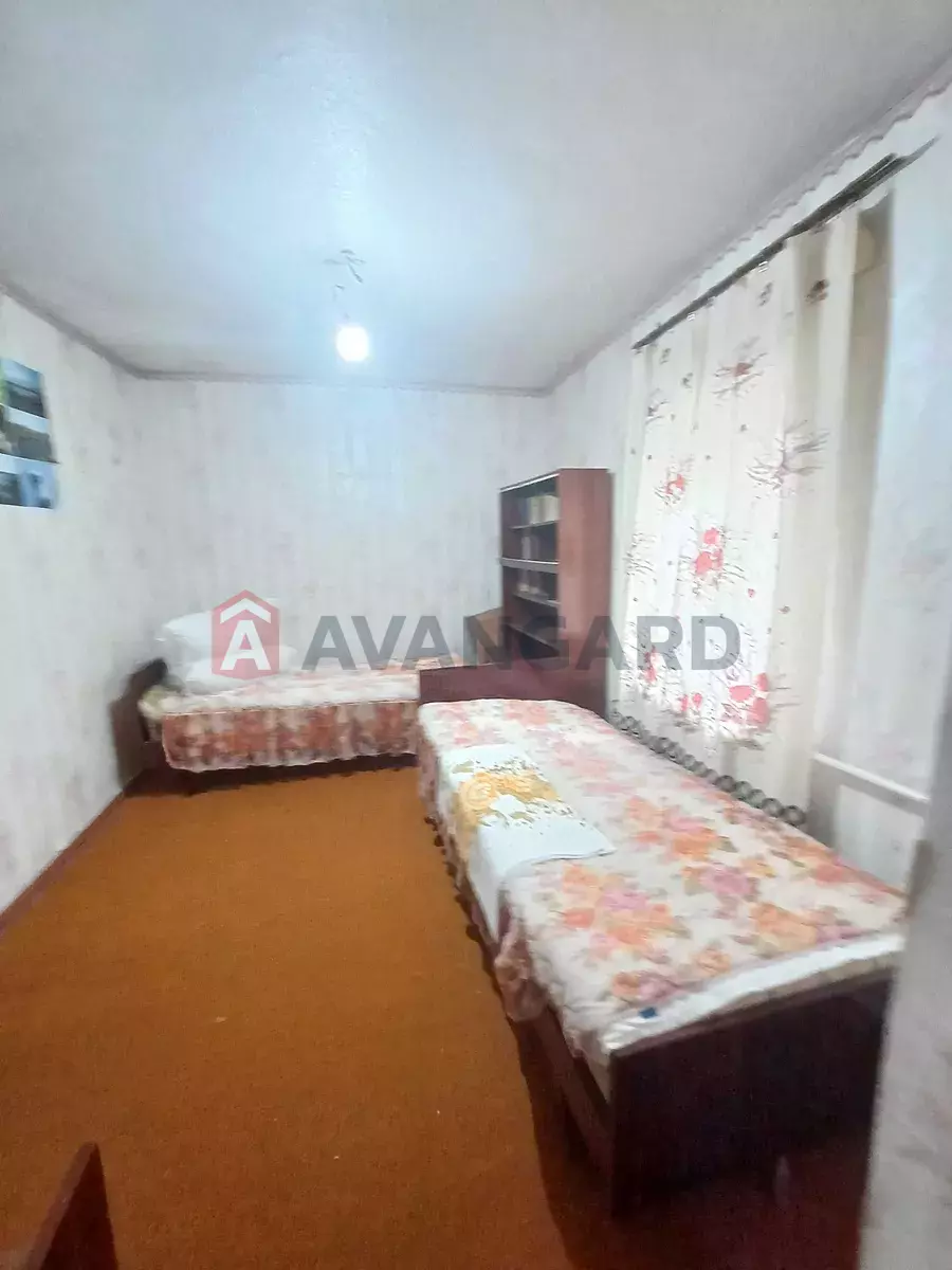 ���, 70 ��.�. ���� 4