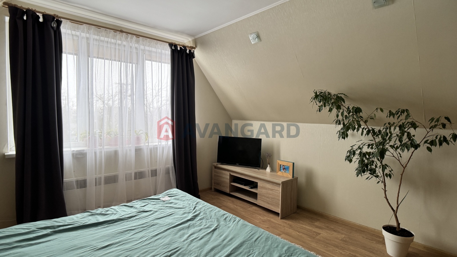 �������, 85 ��.�. ���� 13