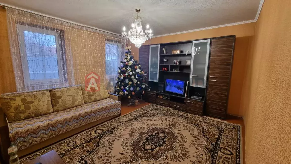 ������� �������, 75 ��.�. ���� 10