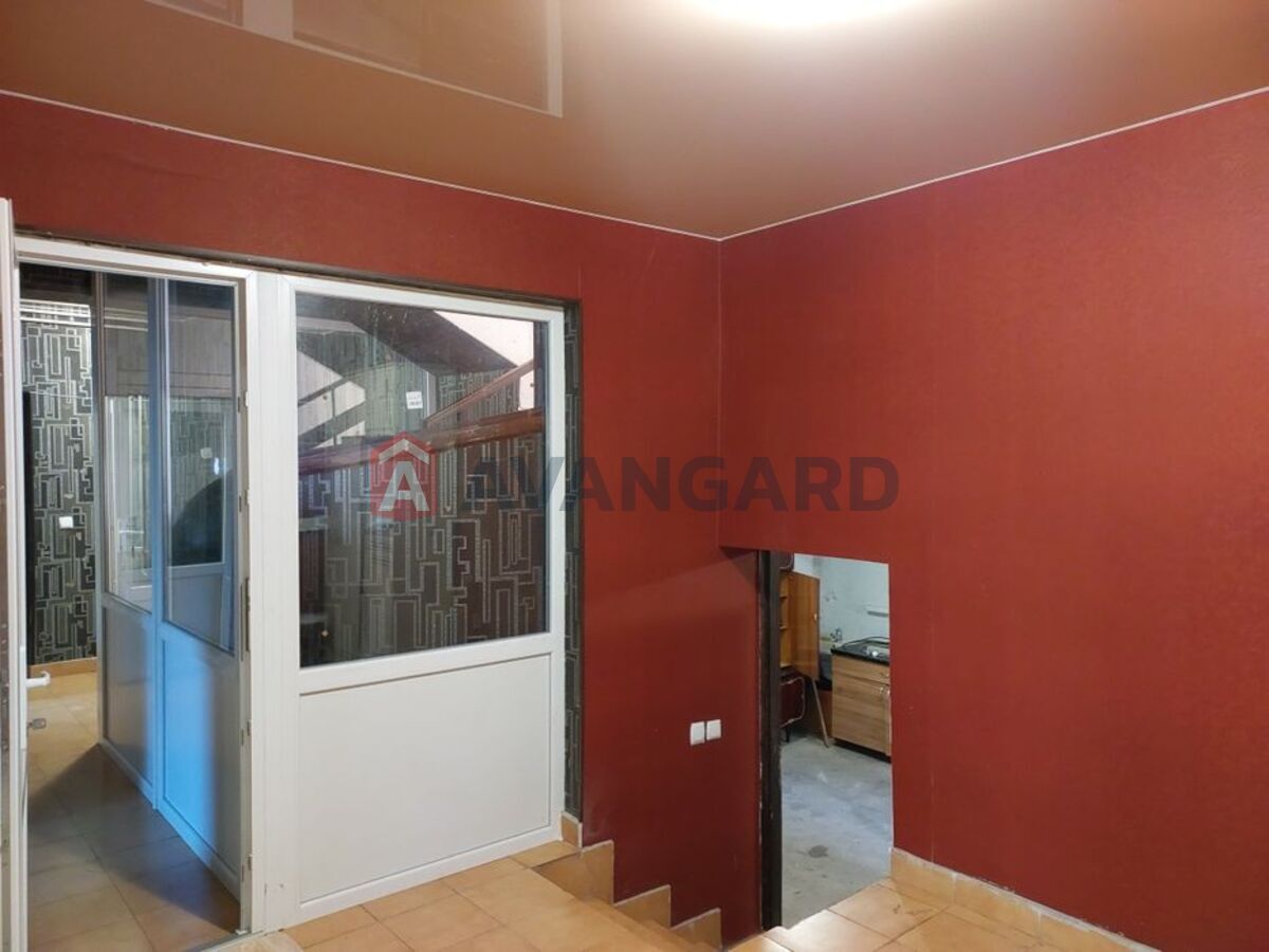 �������, 350 ��.�. ���� 5