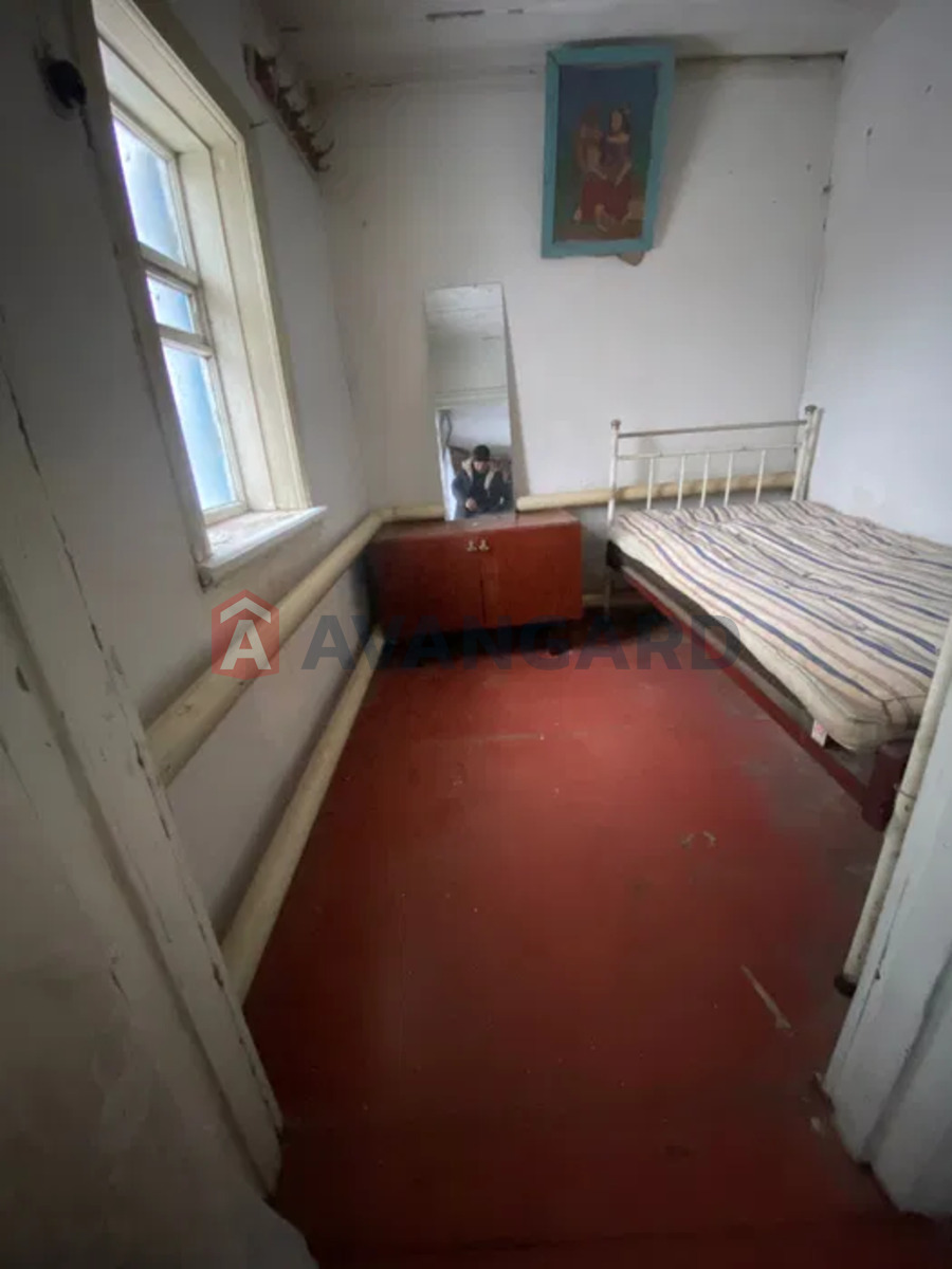 �������, 70 ��.�. ���� 10