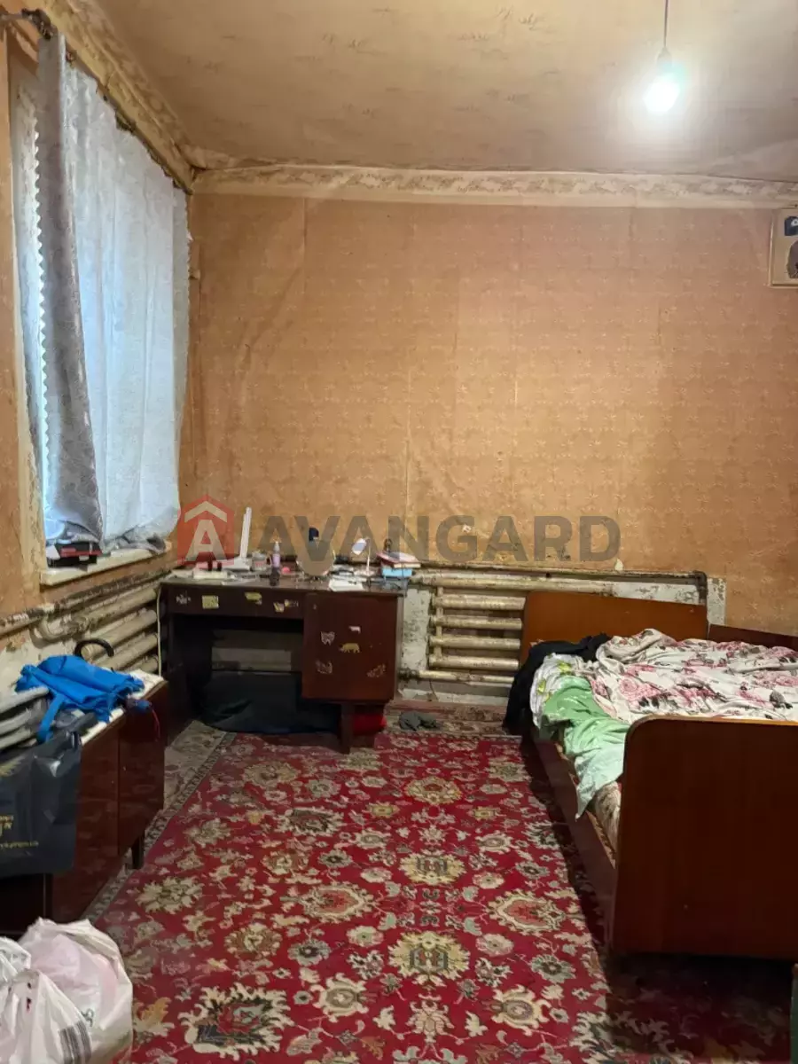 ������� �������, 28 ��.�. ���� 4