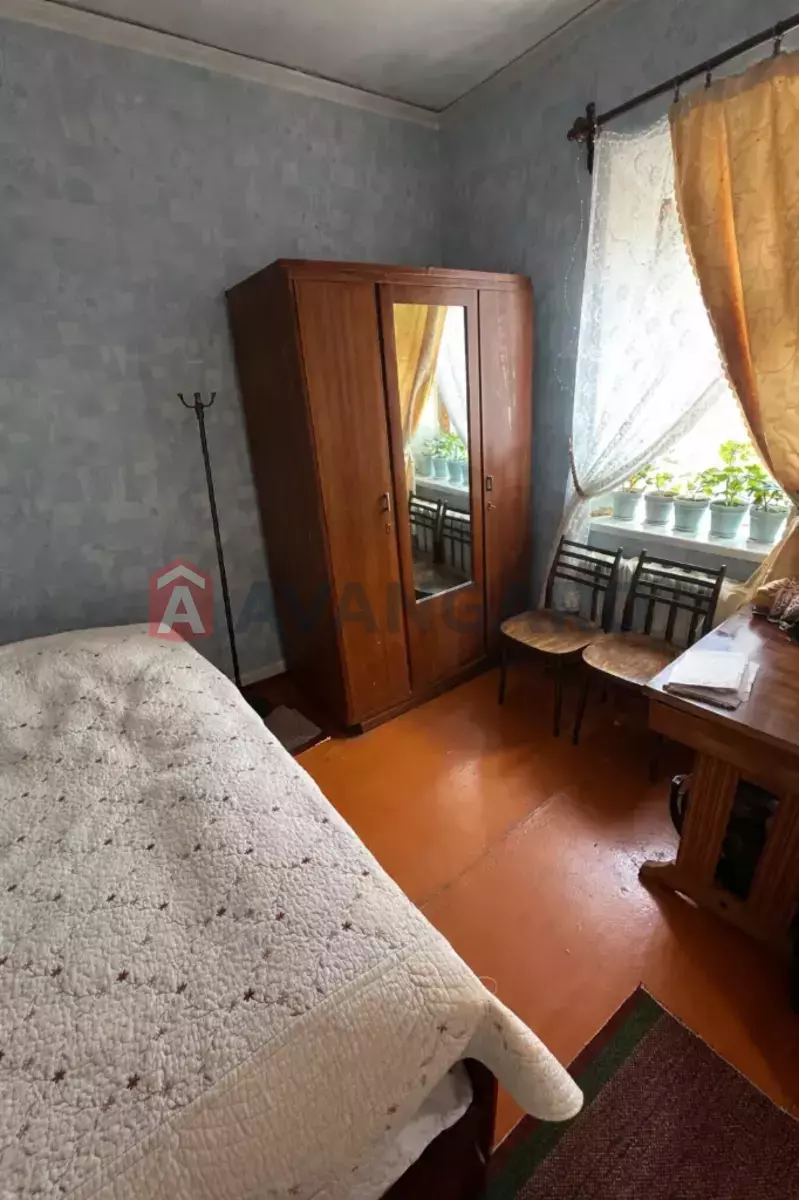 �������, 65 ��.�. ���� 10