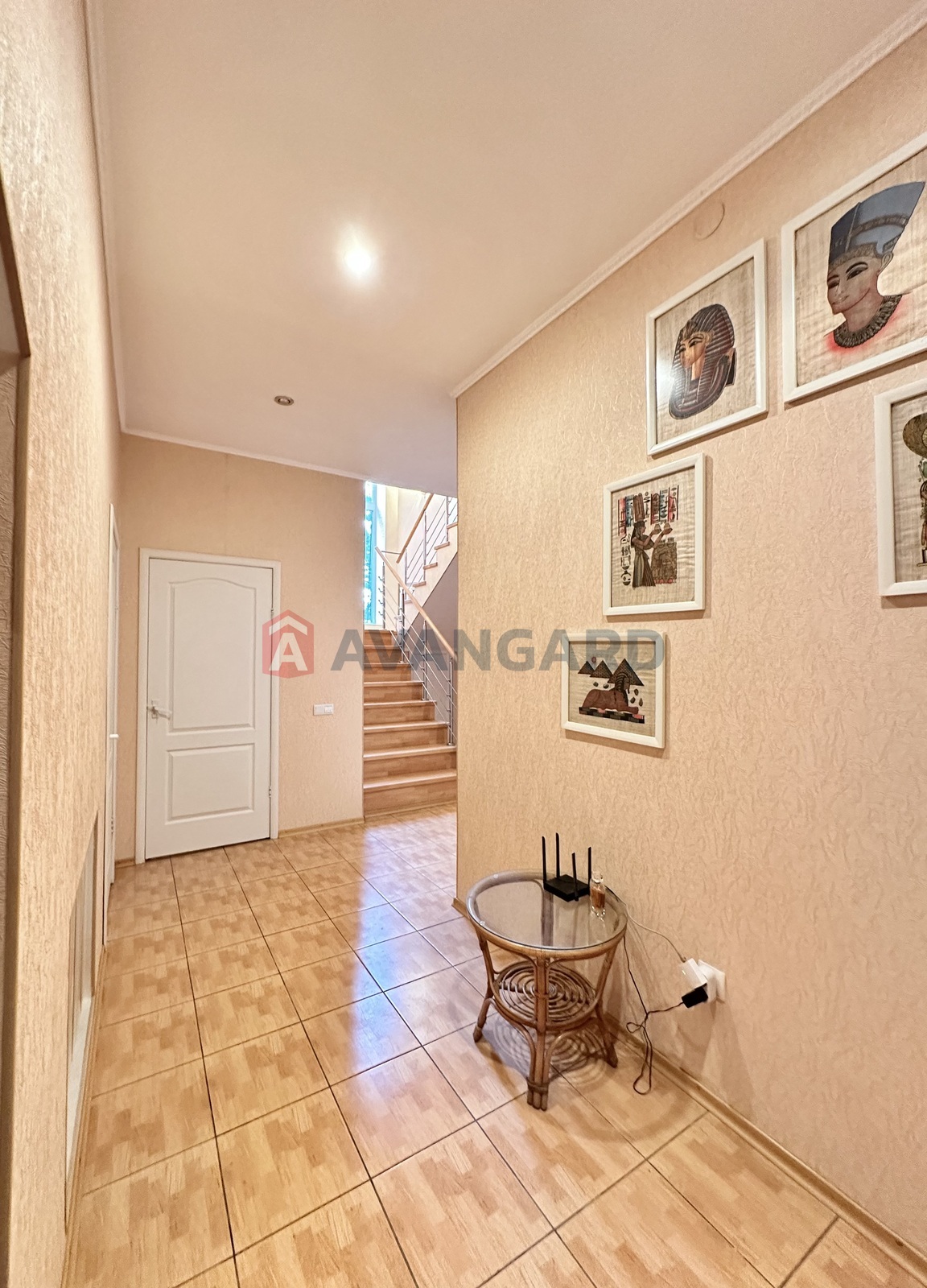 �������, 176 ��.�. ���� 19