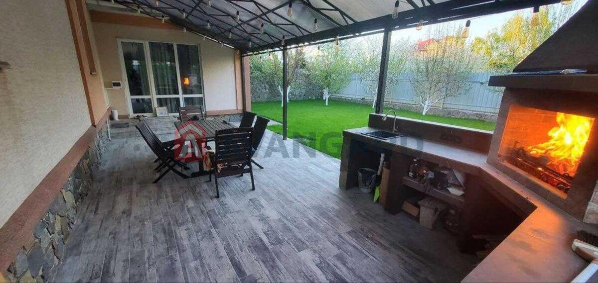 �������, 306 ��.�. ���� 20