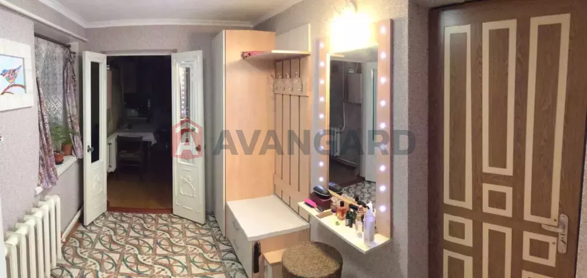 �������, 110 ��.�. ���� 7