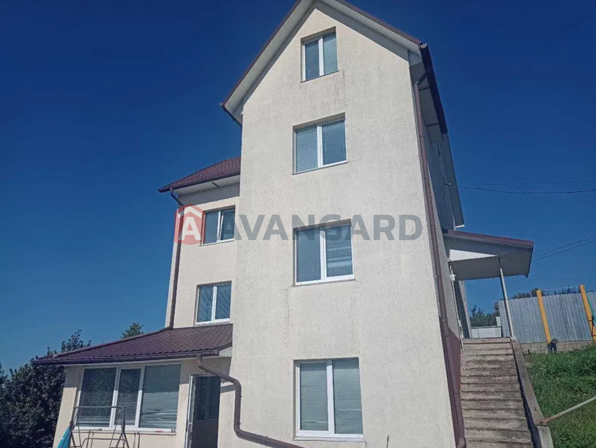 �������, 220 ��.�. ���� 15