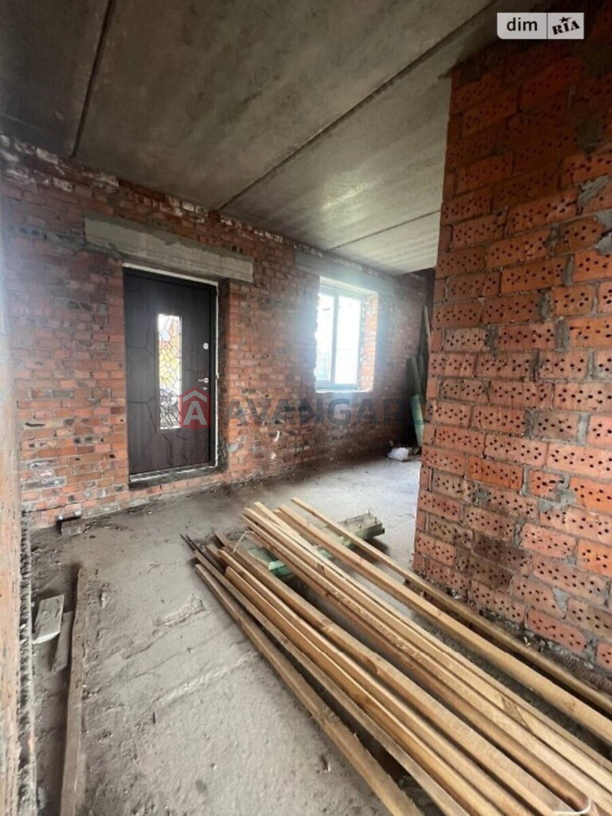 �������, 140 ��.�. ���� 14