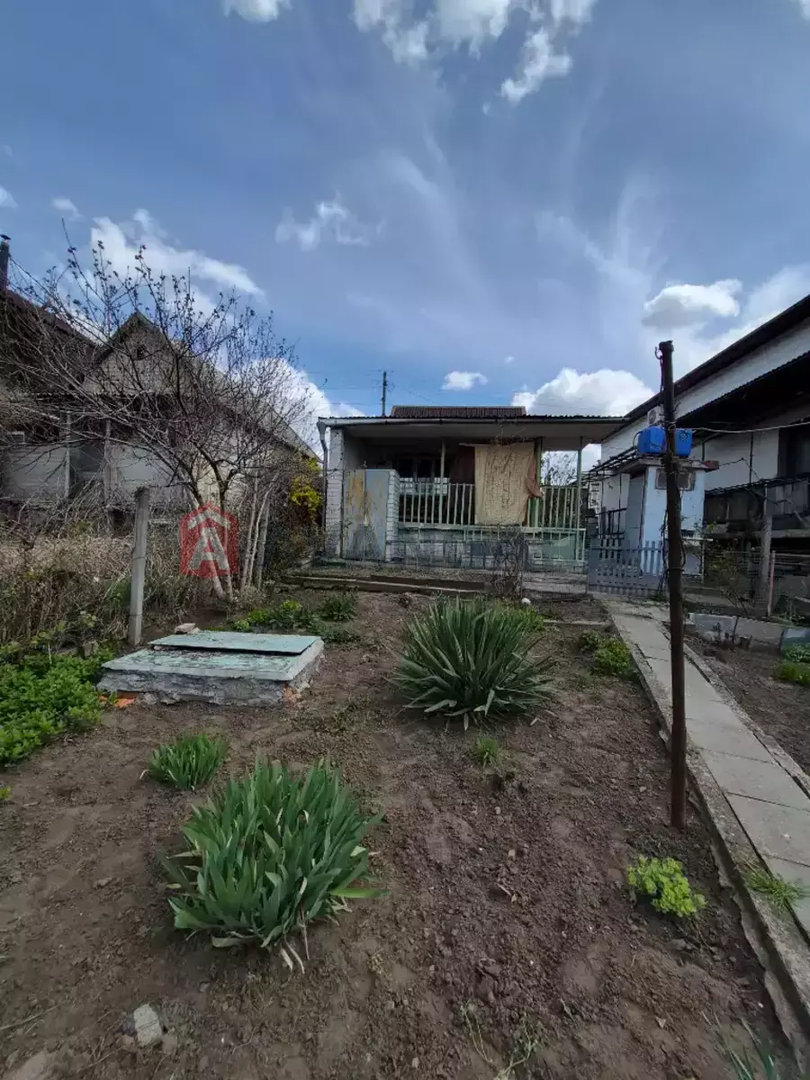 ����, 32 ��.�. ���� 11