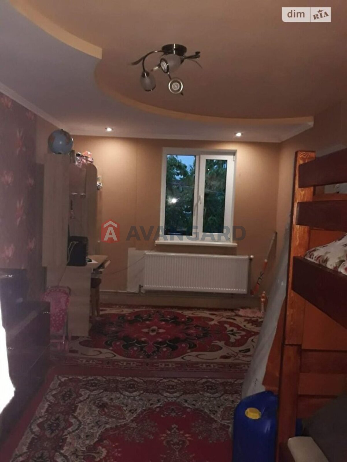 �������, 103 ��.�. ���� 7