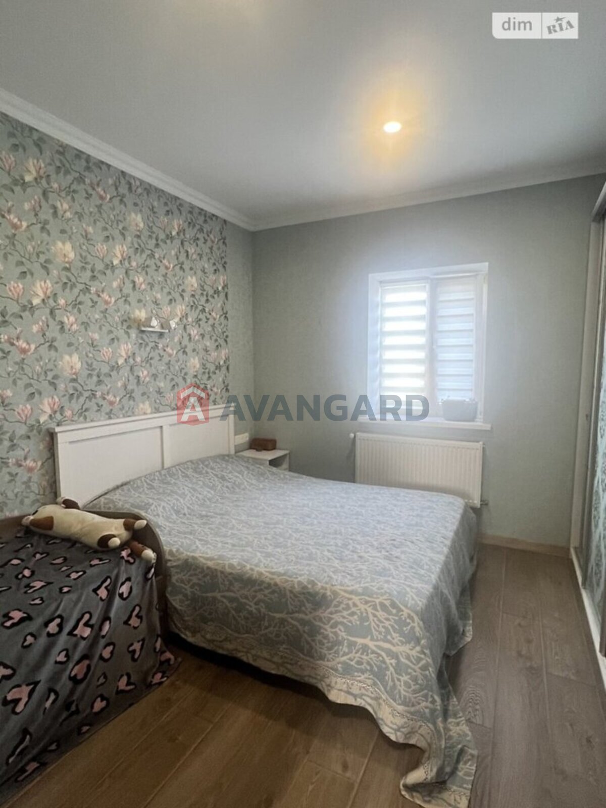 �������, 120 ��.�. ���� 15