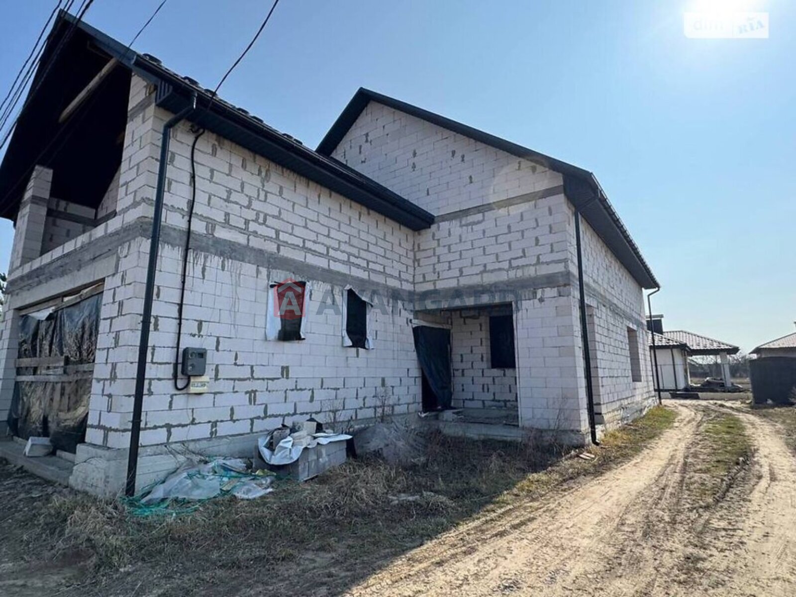 �������, 246 ��.�. ���� 1