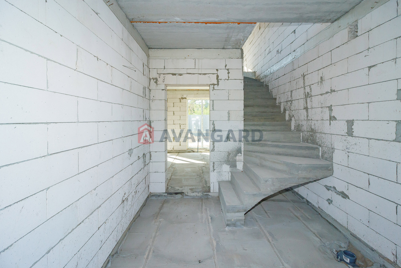 ��������, 100 ��.�. ���� 9