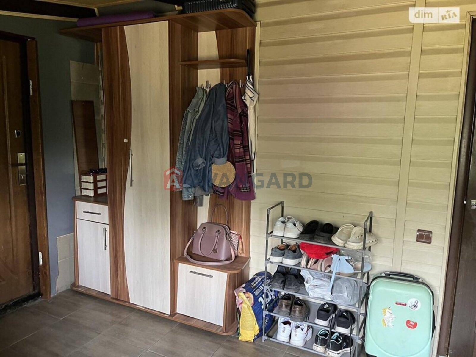 �������, 100 ��.�. ���� 5