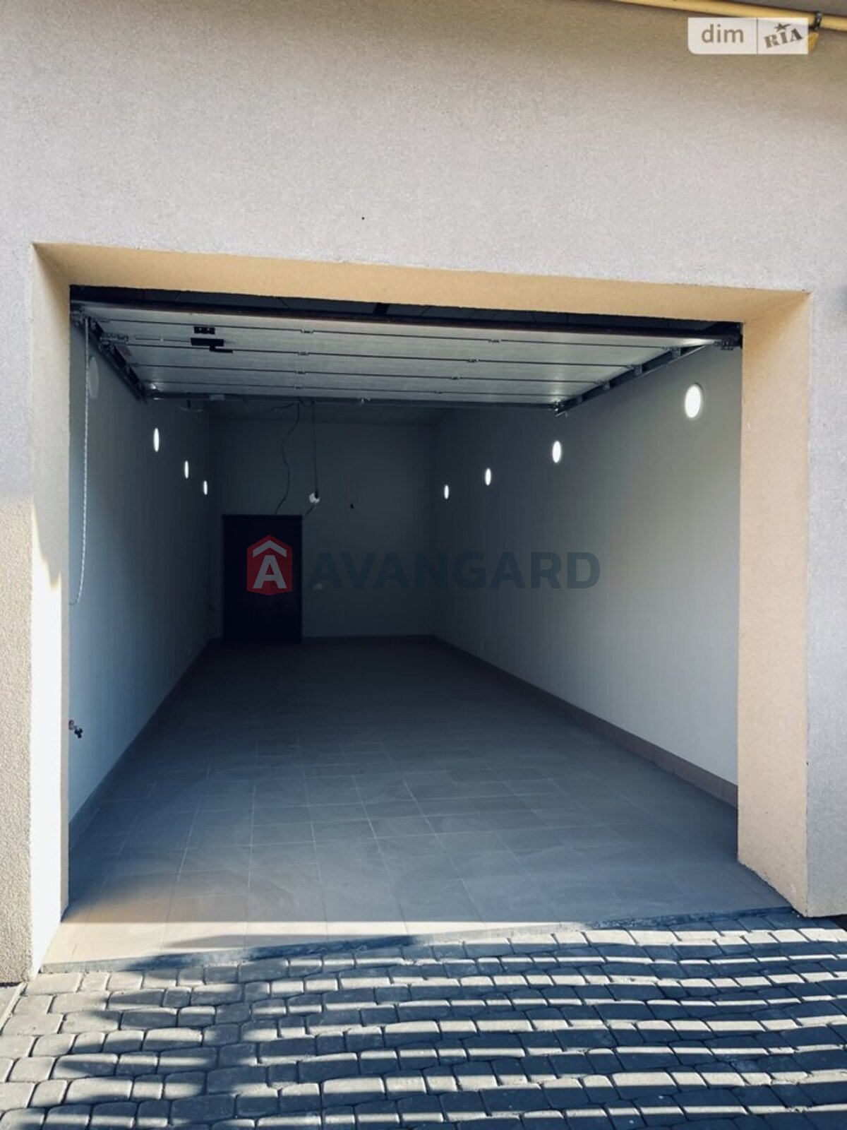 ��������, 292 ��.�. ���� 11