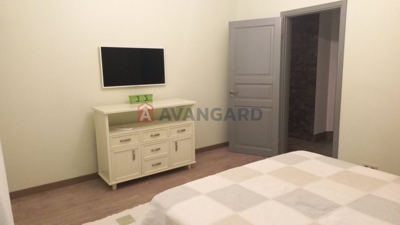 �������, 200 ��.�. ���� 5