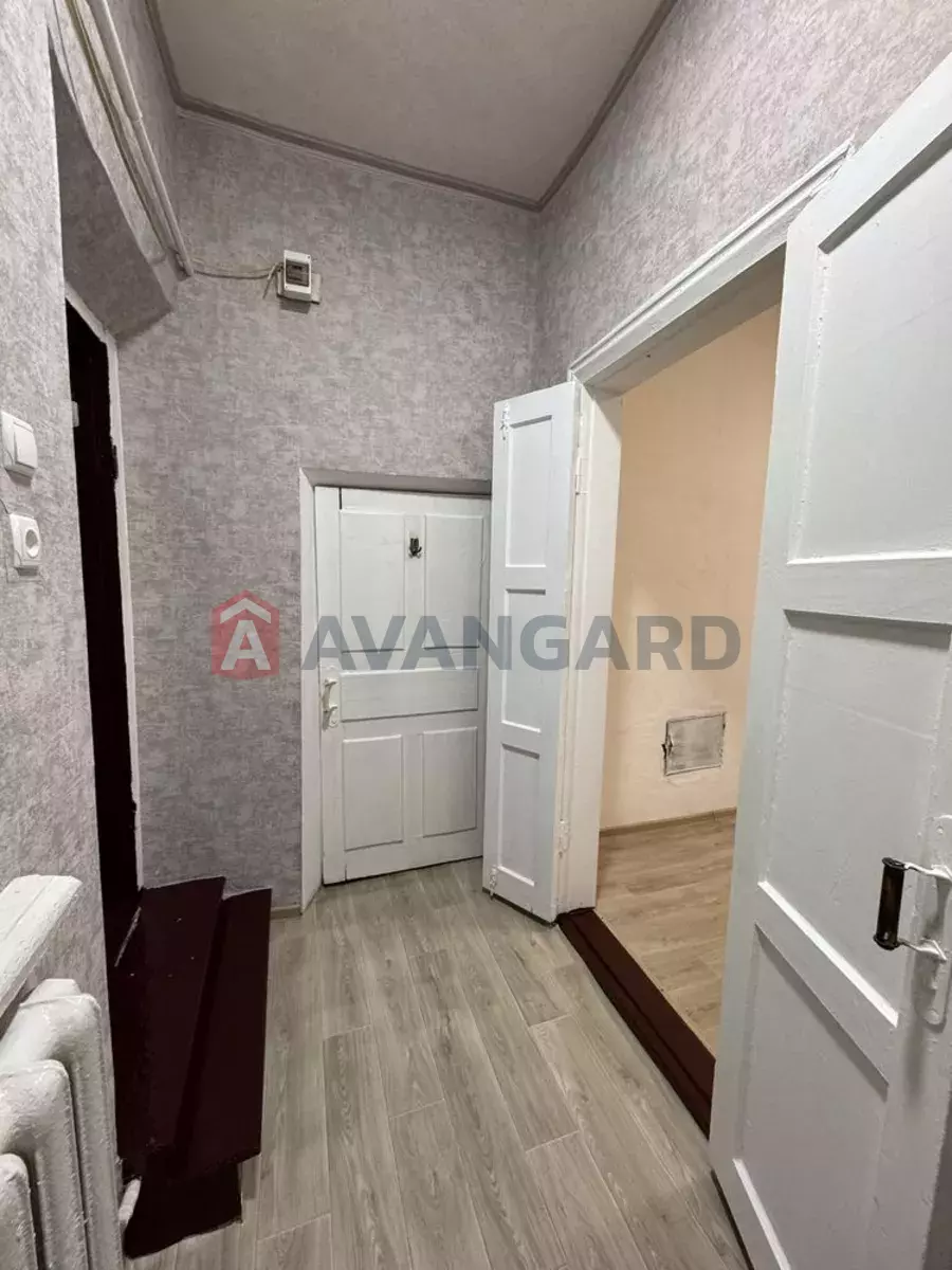 ������� �������, 30 ��.�. ���� 13