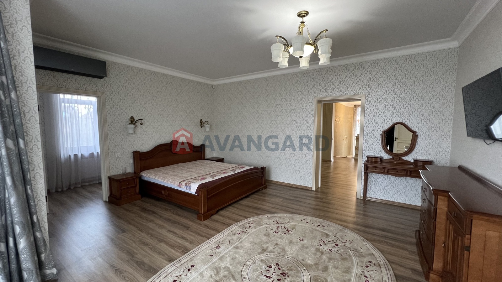 ���, 310 ��.�. ���� 18