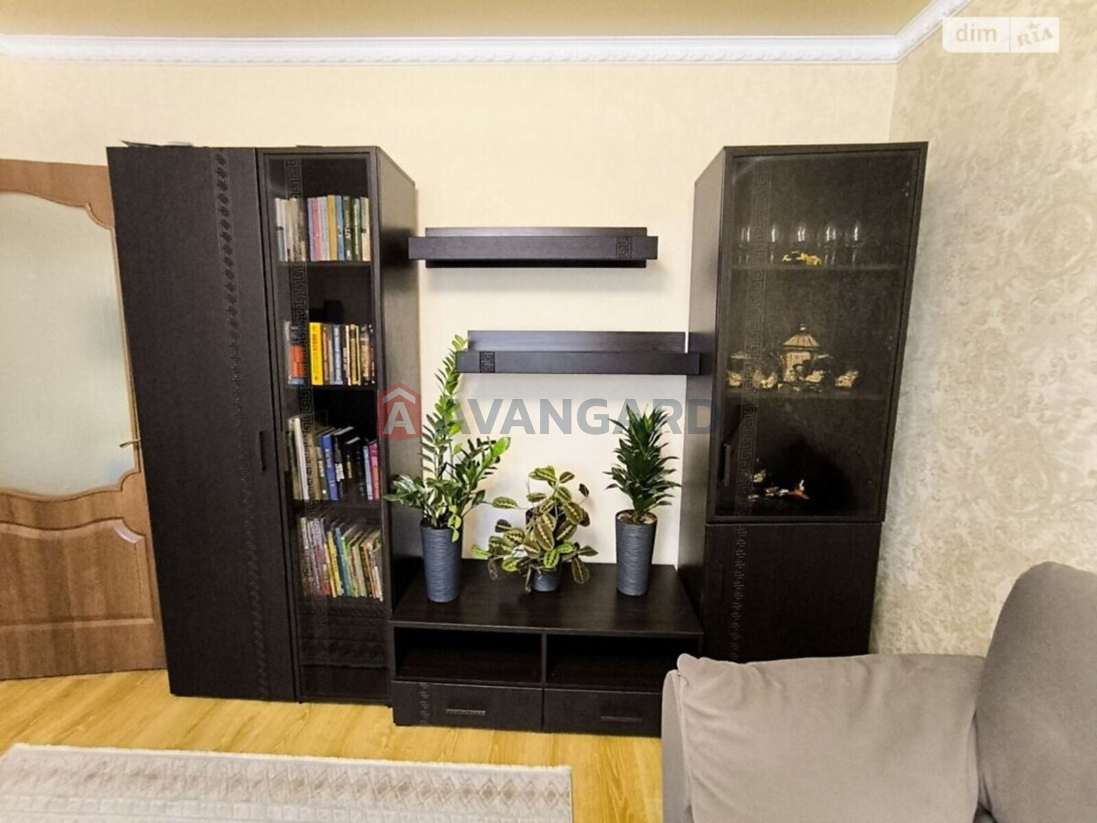 ������� �������, 80 ��.�. ���� 22