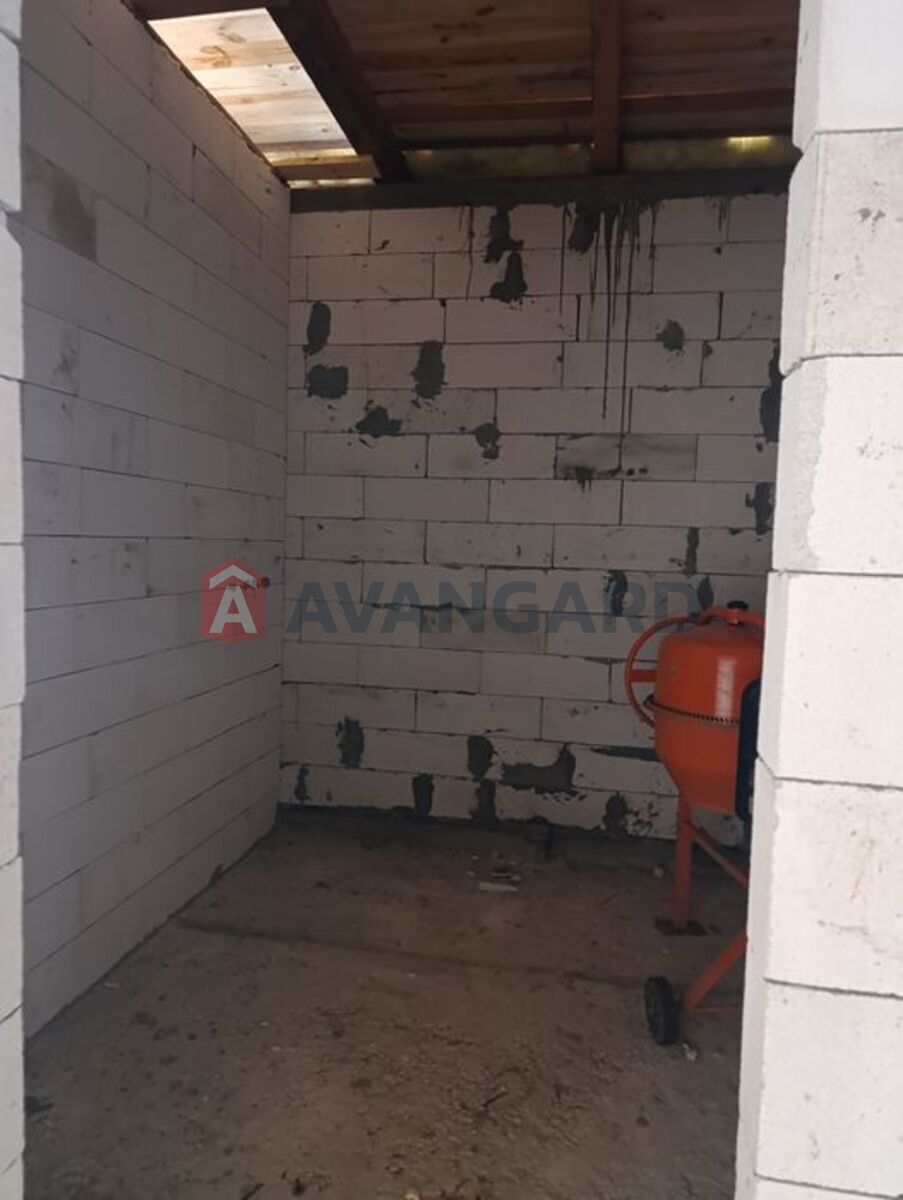 �������, 90 ��.�. ���� 16