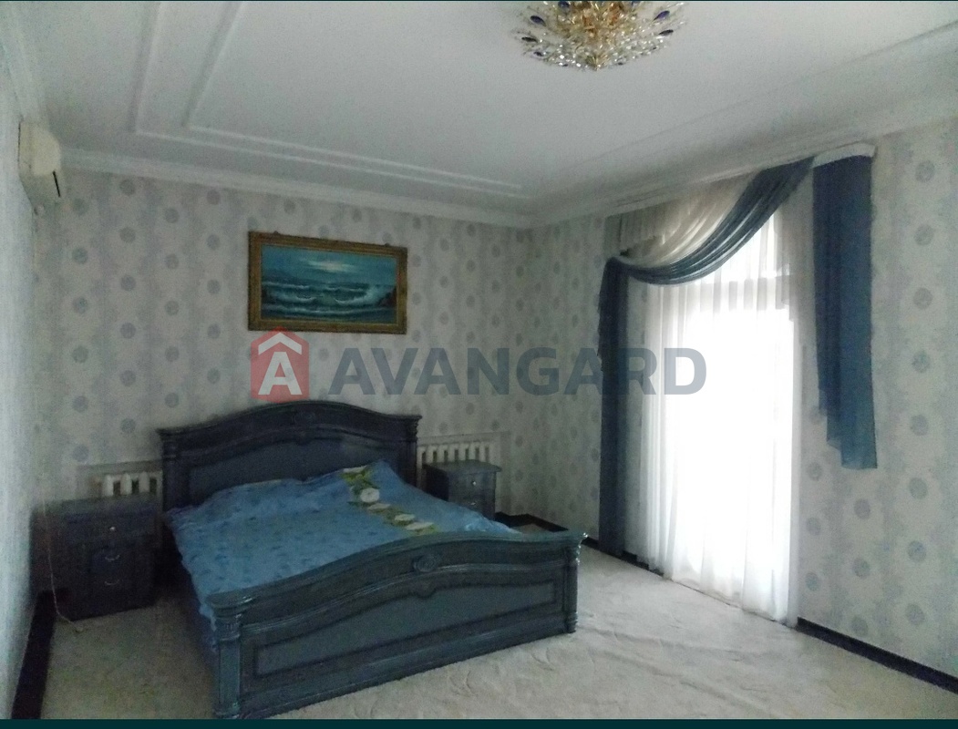 �������, 336 ��.�. ���� 13