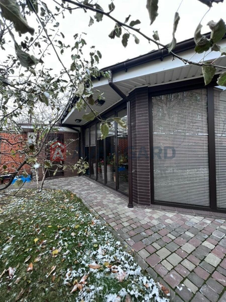 �������, 275 ��.�. ���� 5