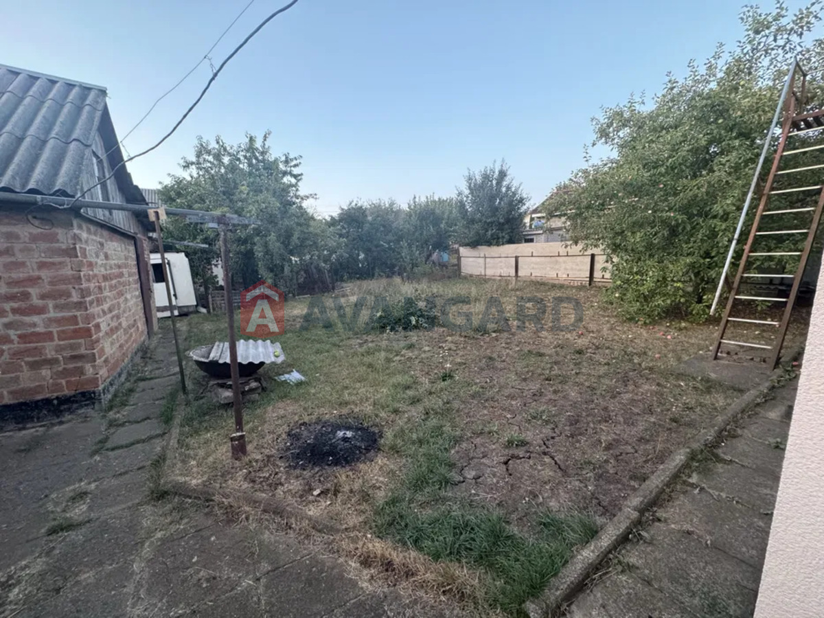 �������, 110 ��.�. ���� 6