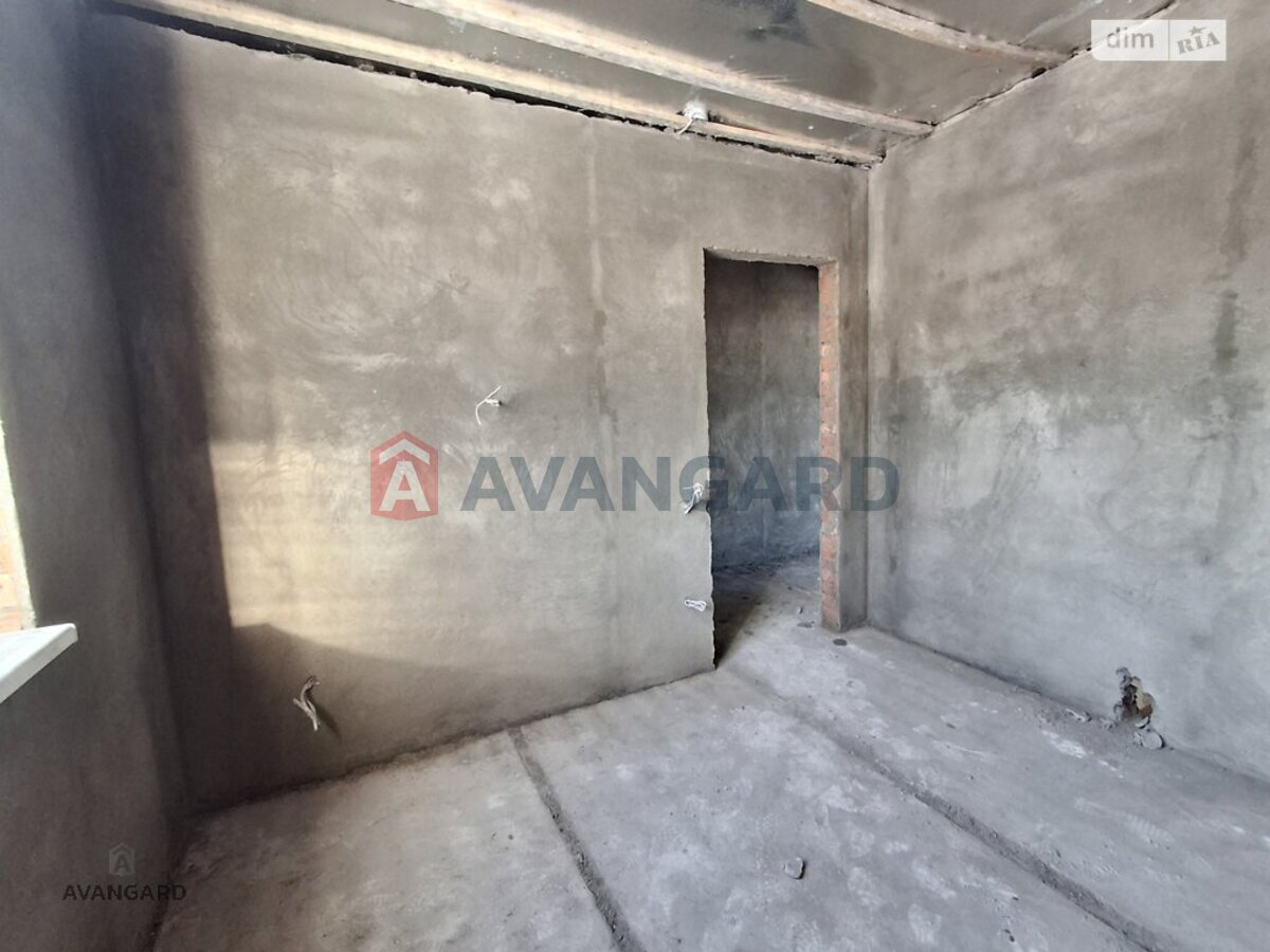 ��������, 75 ��.�. ���� 11