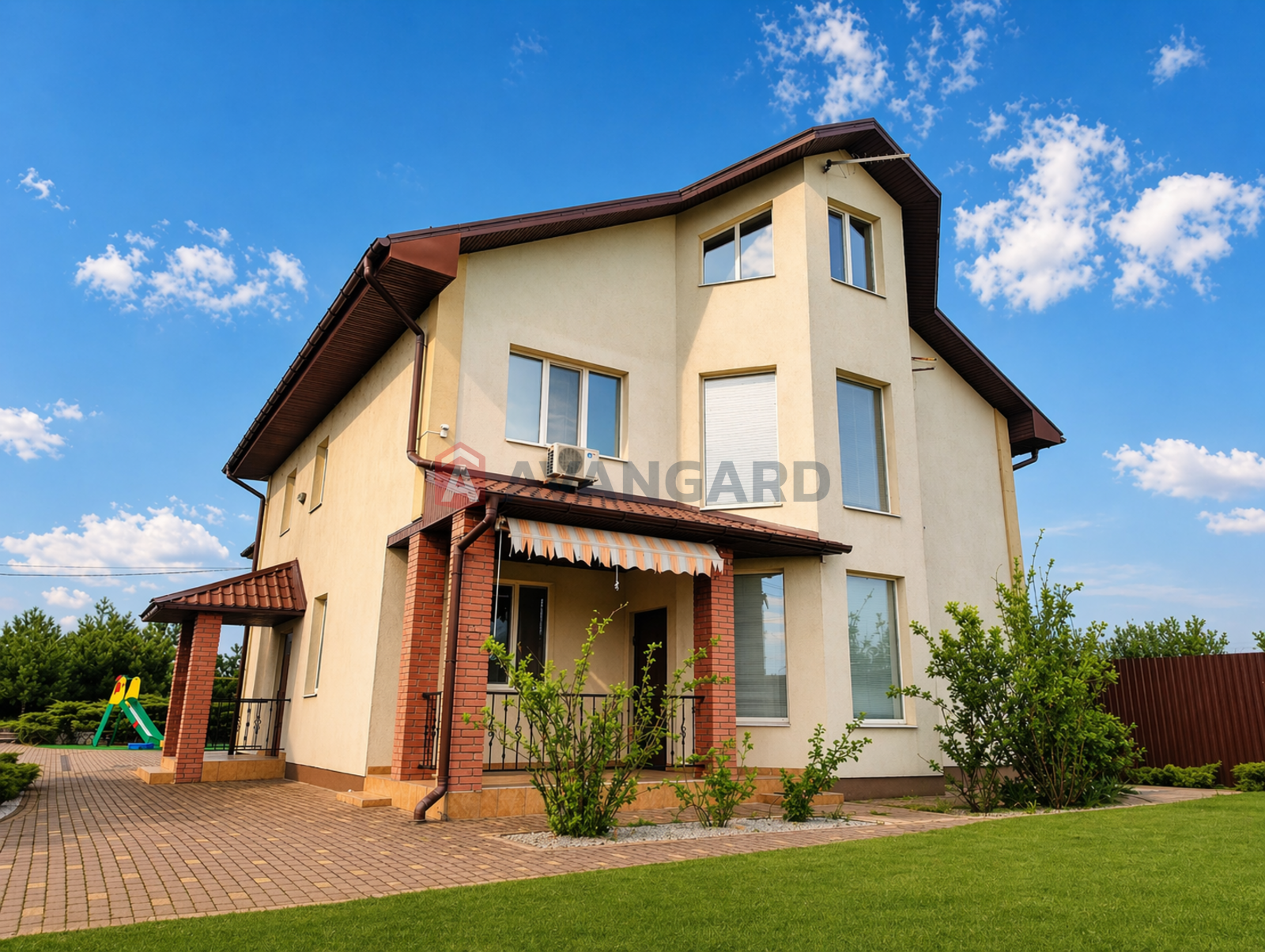 �������, 270 ��.�. ���� 1