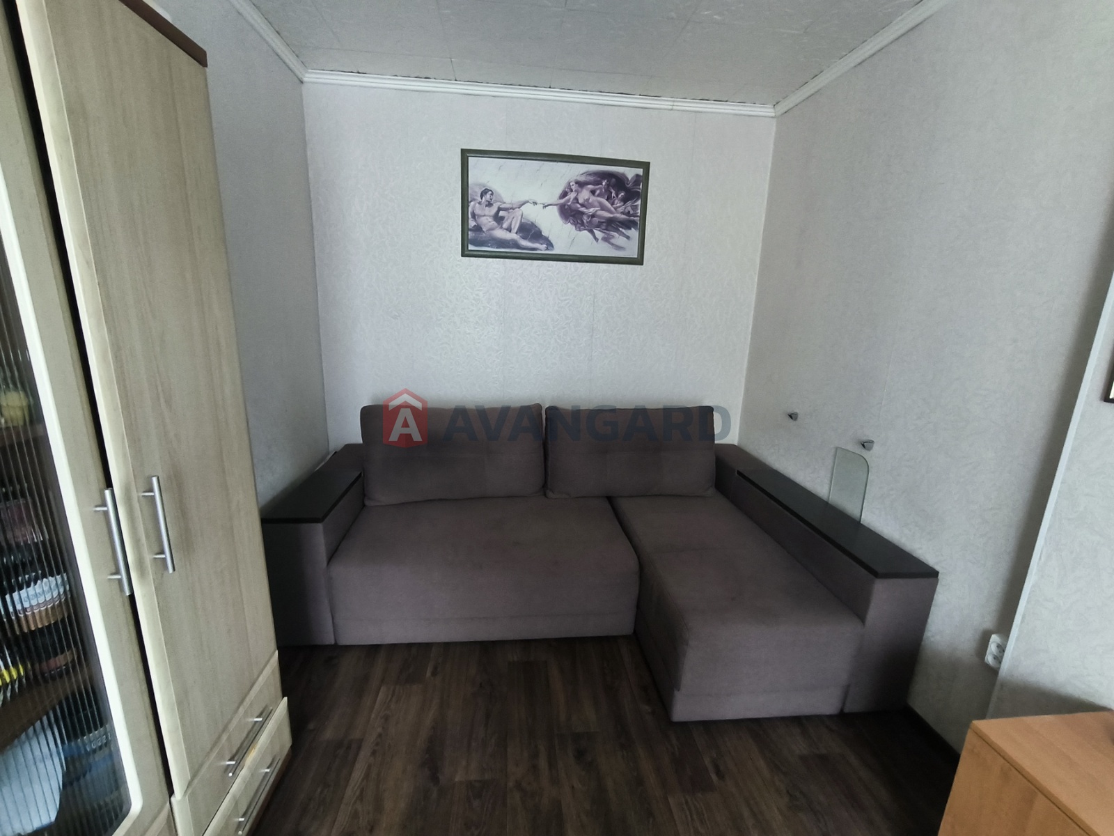 ������� �������, 37 ��.�. ���� 2