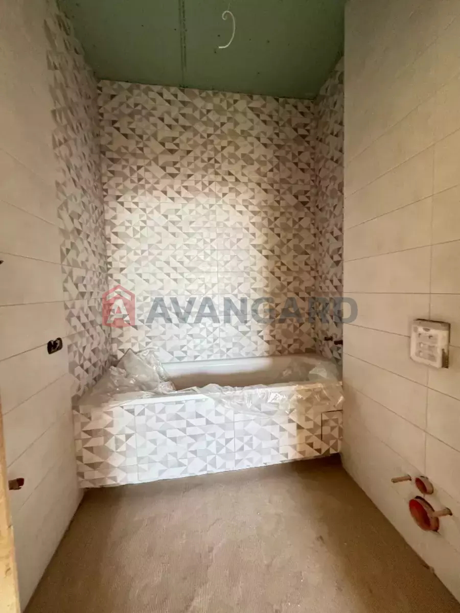 �������, 280 ��.�. ���� 16