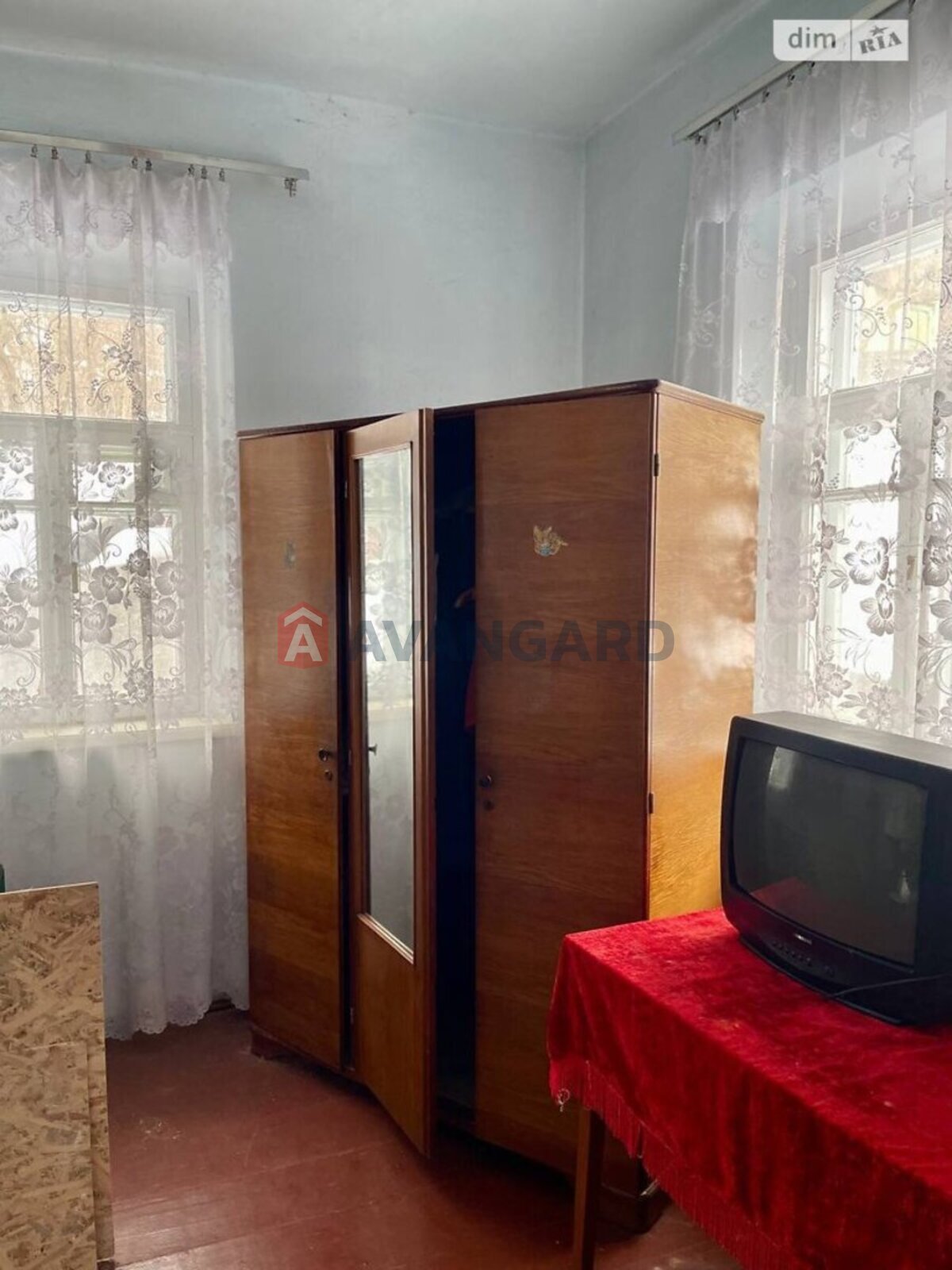 ������� �������, 47 ��.�. ���� 5